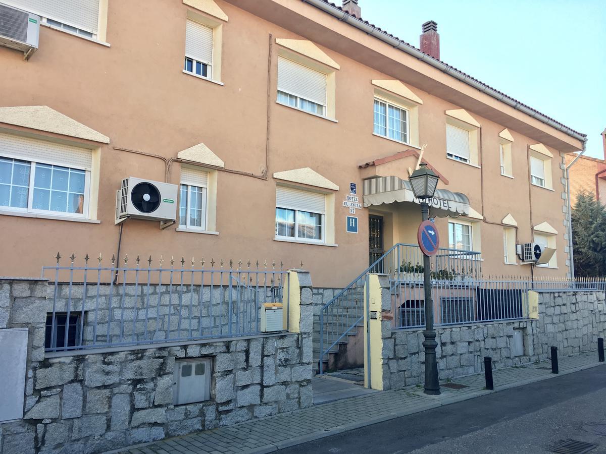 Hotel El Ancla Вильянуэва-де-ла-Каньяда Экстерьер фото